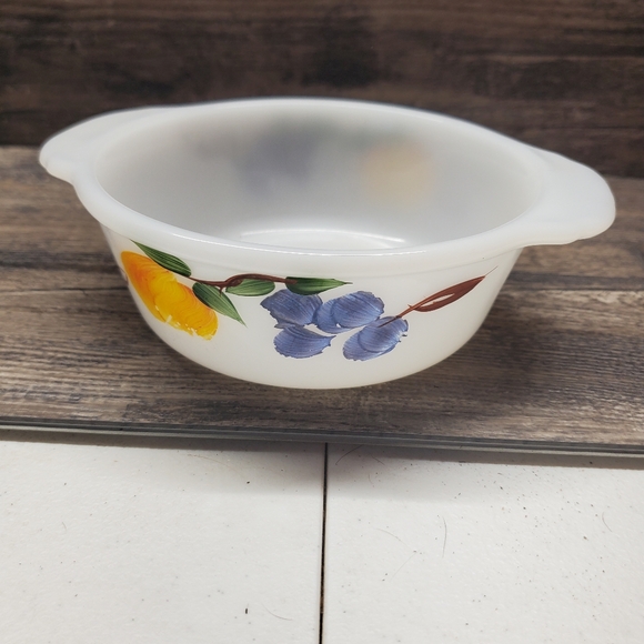 Fire King Gay Fad 1 Pint Casserole Dish No Lid Milk Glass Hand Painted Fruit - Picture 1 of 5